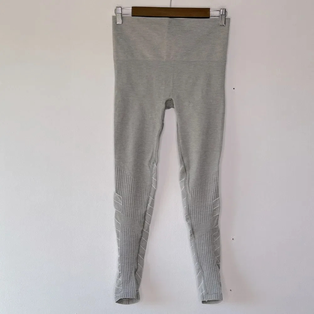 Blanqi Light Gray Sport Support Hipster‎ Contour Legging Size S - Picture 2 of 9